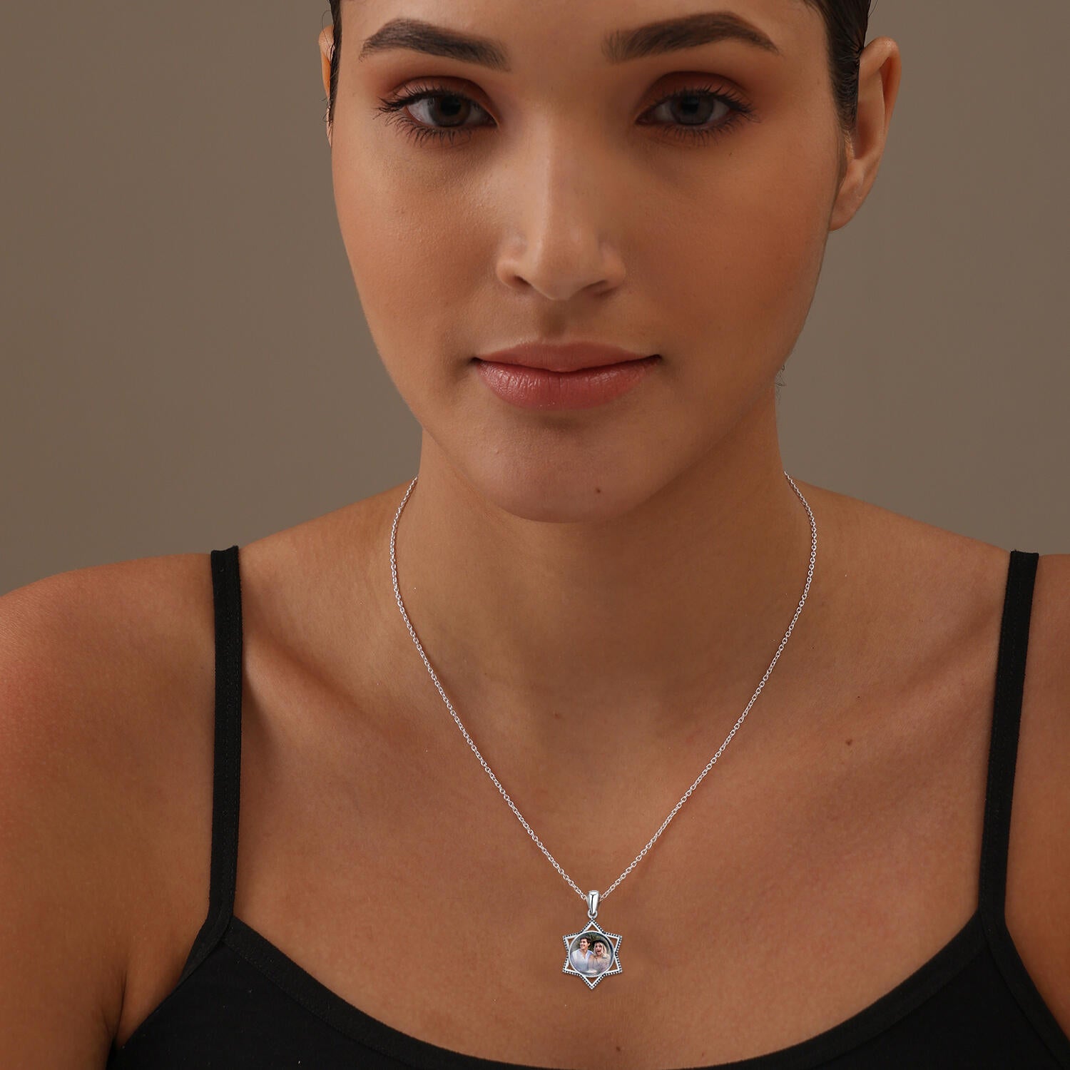 925 Sterling Silver Personalised Round Star Shape Photo Custom Double Sided Picture Transparent Resin Pendant Necklace with Personalised Photo & Message BOX for Teen Women