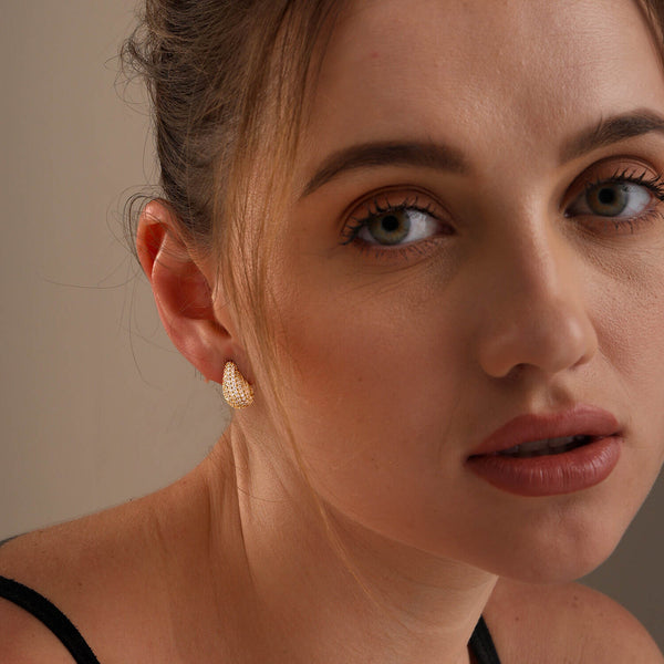 925 Sterling Silver Gold Plated & Stunning Shine Cubic Zirconia Waterdrop Stud Earrings for Women