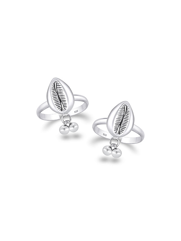 Antique Boho Cowrie Shell Toe Ring