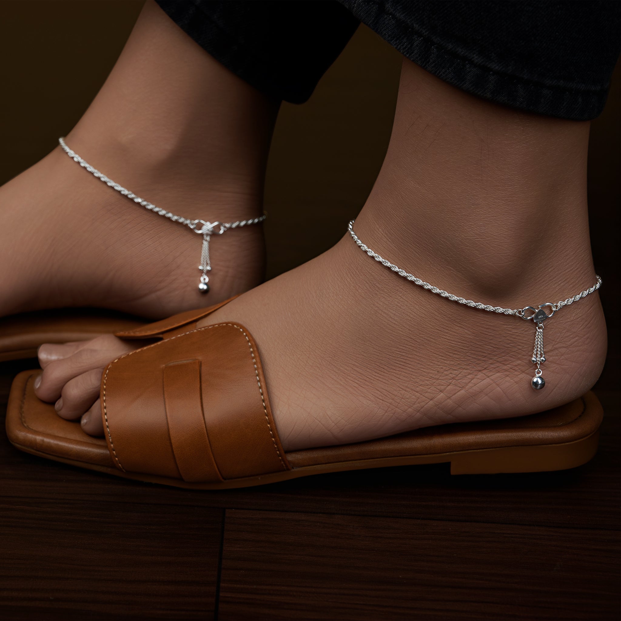 Hanging Charm Payal