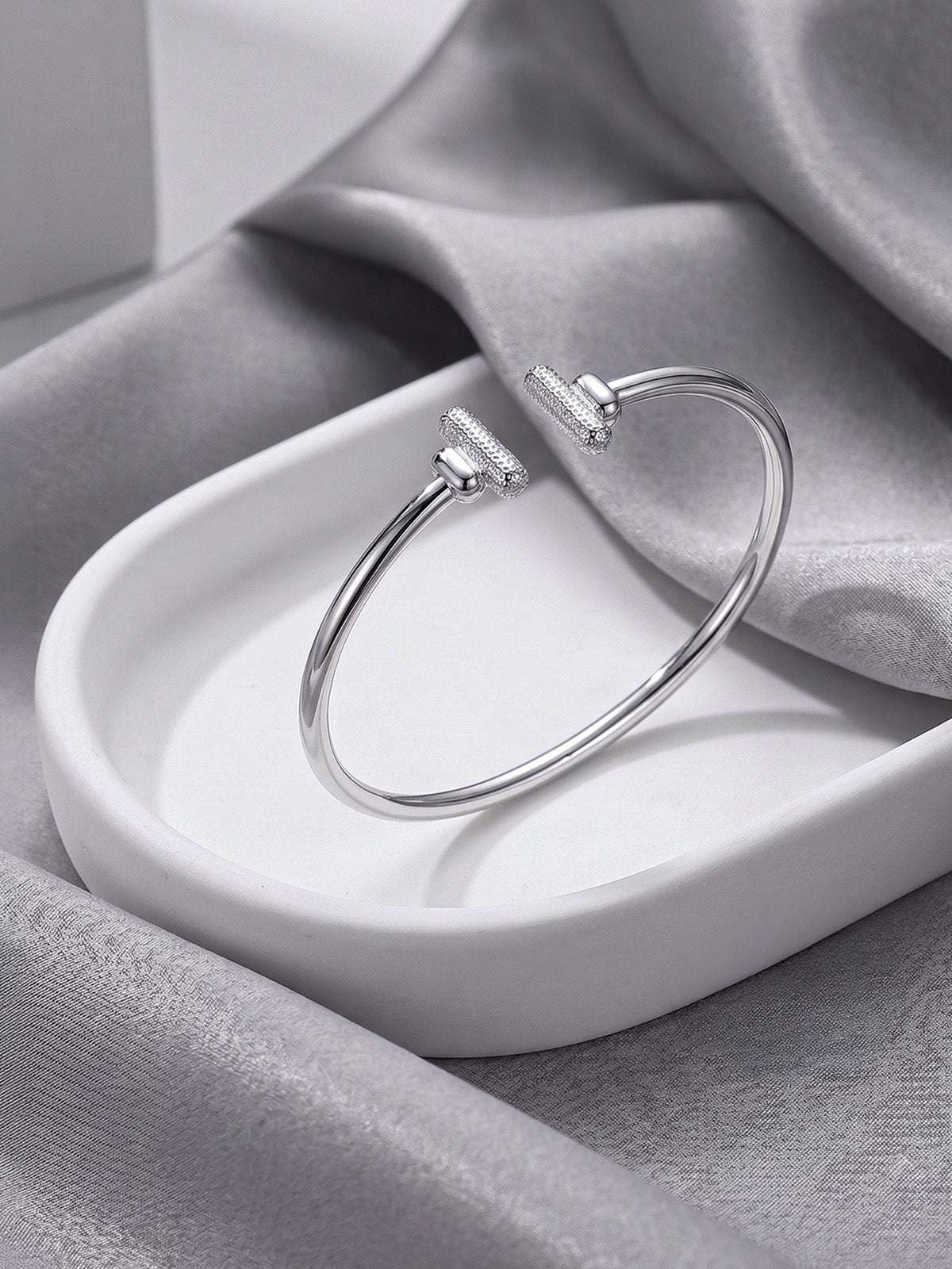 Silver Forge Men's Bangle