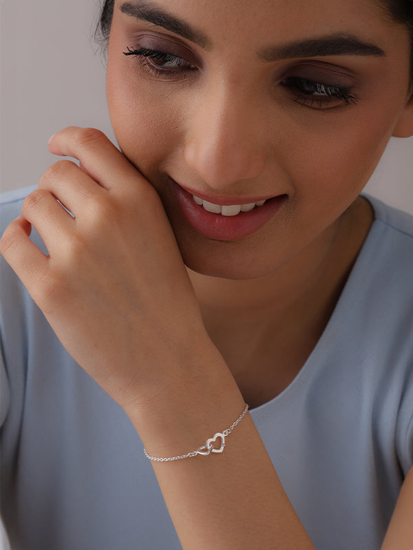 Silver Amoura Interlocking Hearts Bracelet