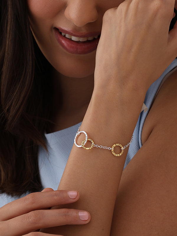 Unity Glow Two-Tone Interlocking Circle Link Bracelet