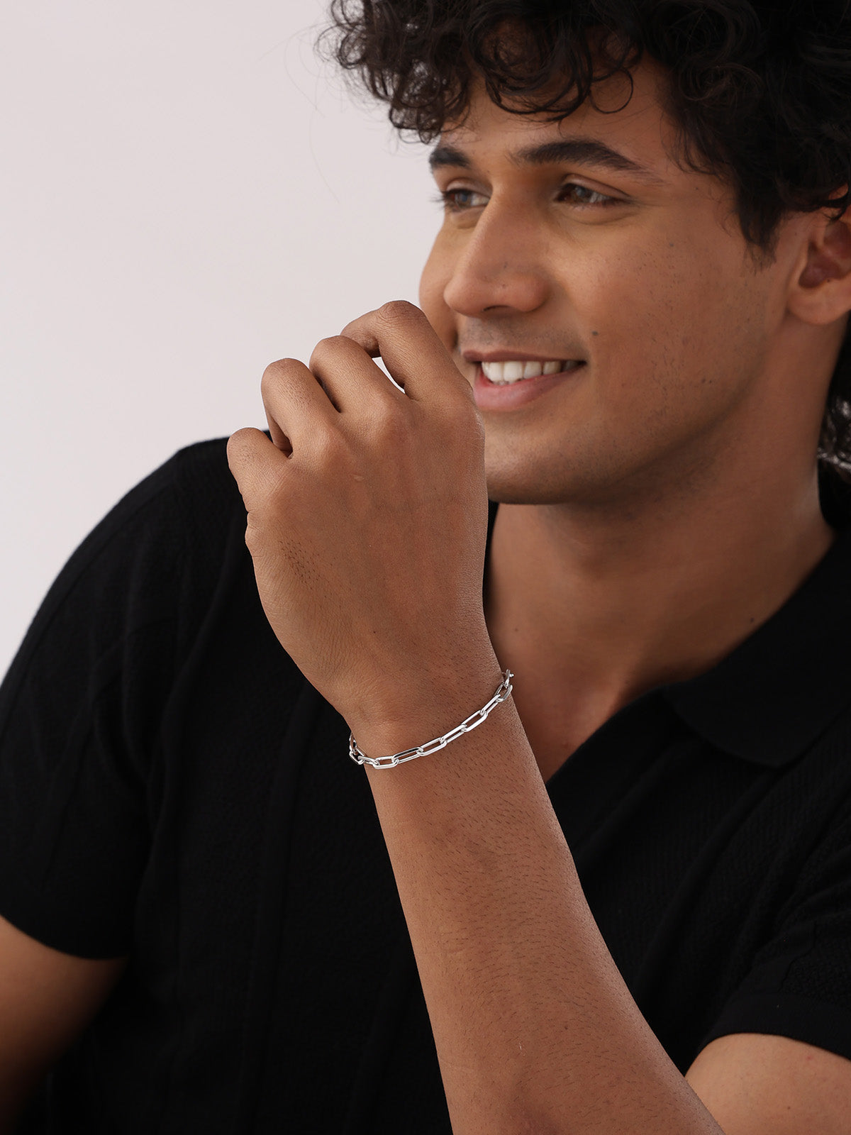 Sleek Silver Link Bracelet