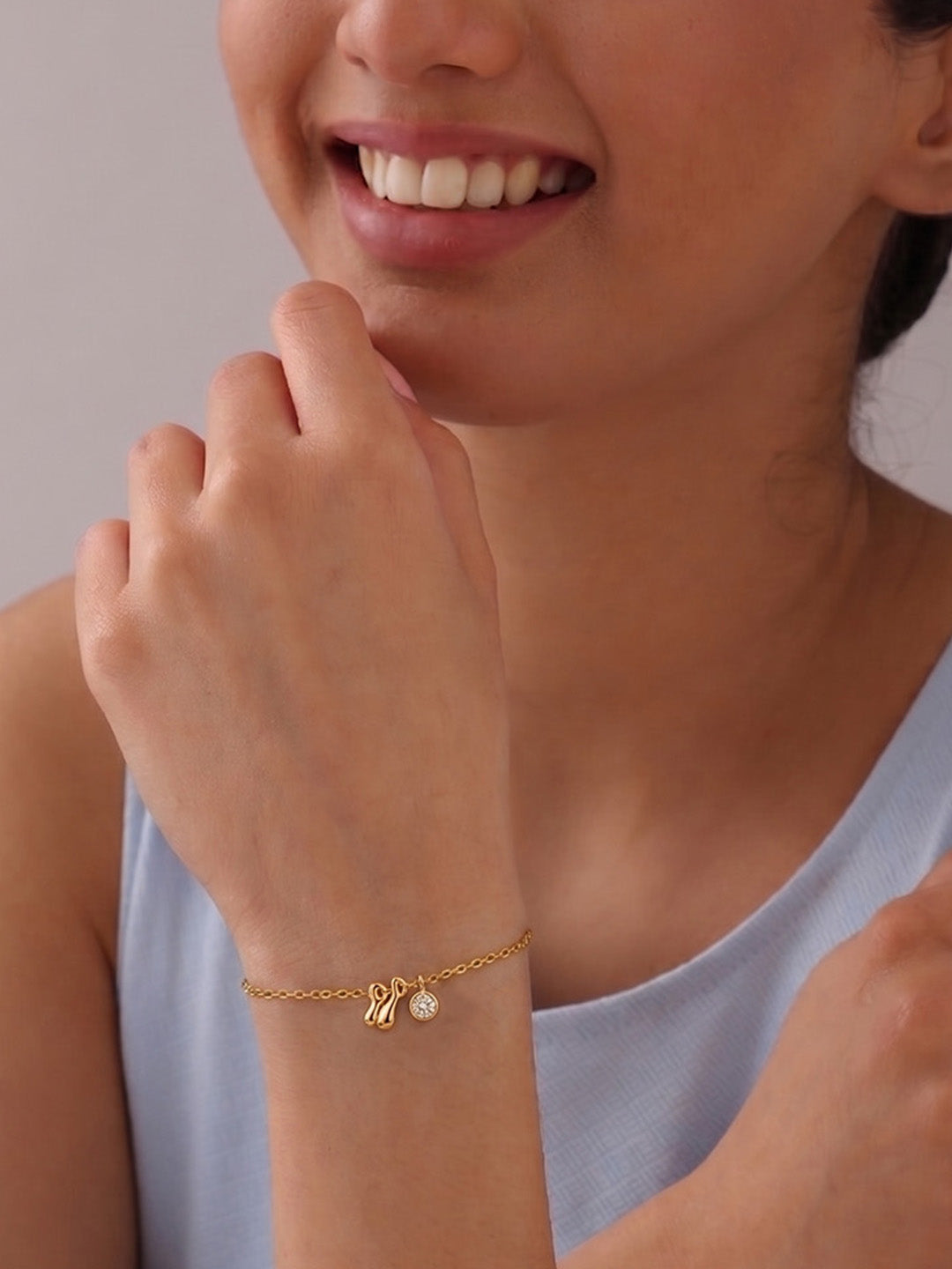 Flash Gold Charm Bracelet