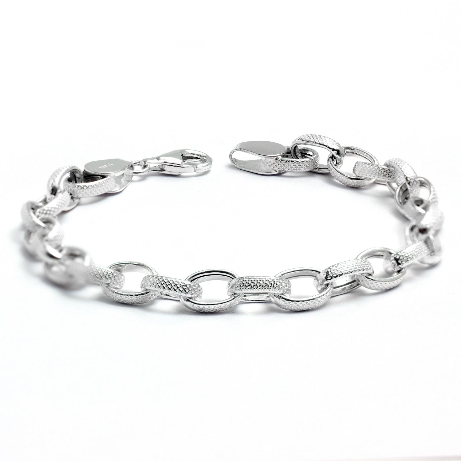 Classy Hollow Chain Bracelet