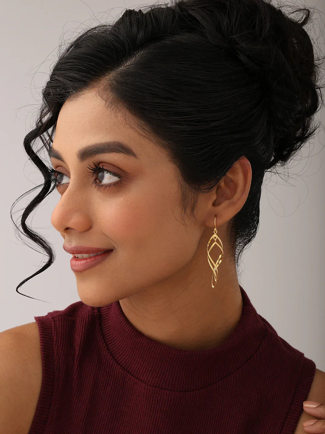 925 Sterling Silver Jewellery | 14K Gold-Plated Twistella Drop Earrings | acpl-ecom.myshopify.com