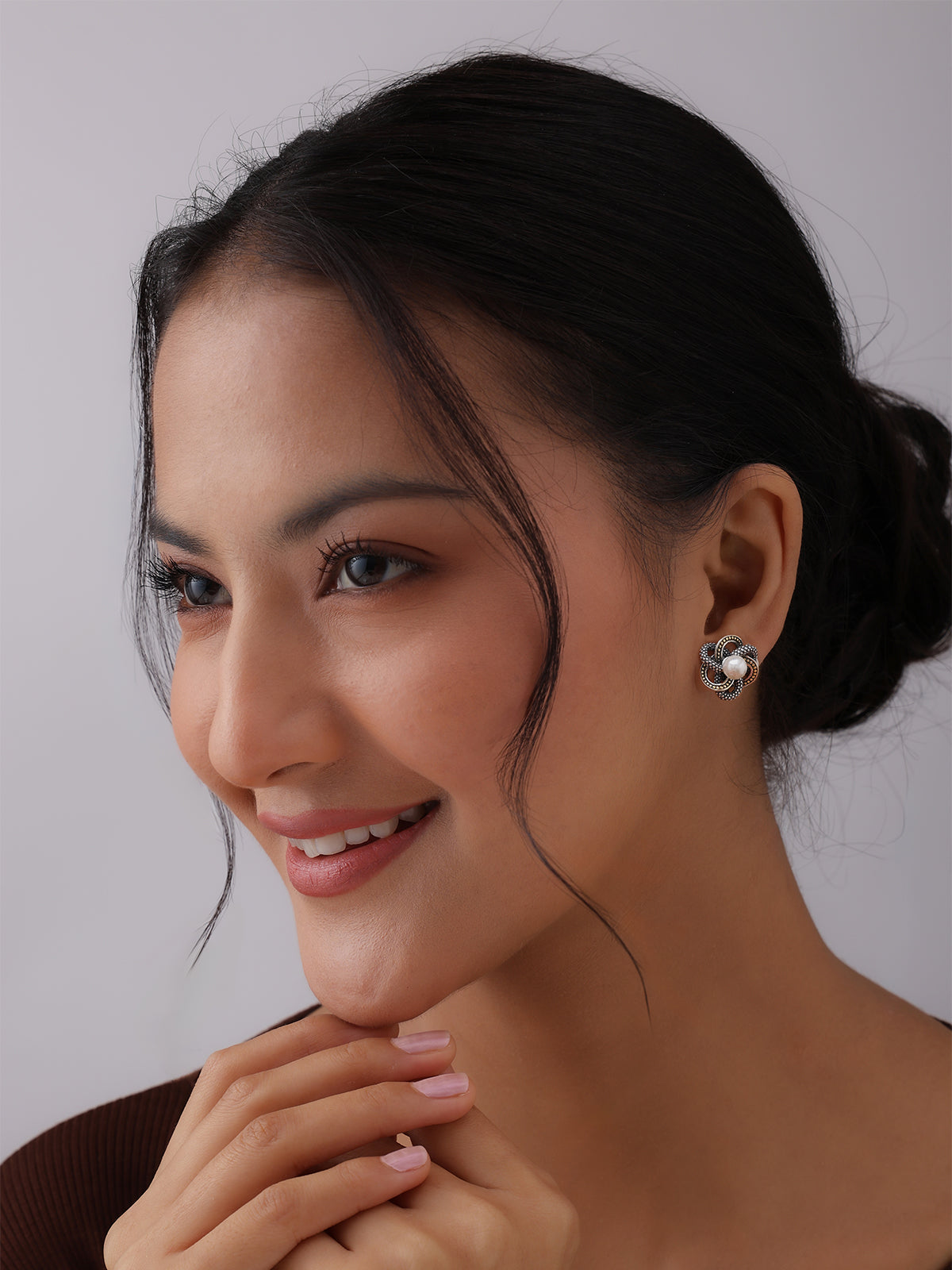 Pearl Floral Loop Stud Earrings