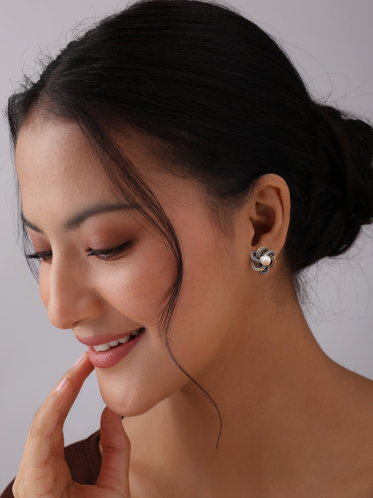 Pearl Floral Loop Stud Earrings