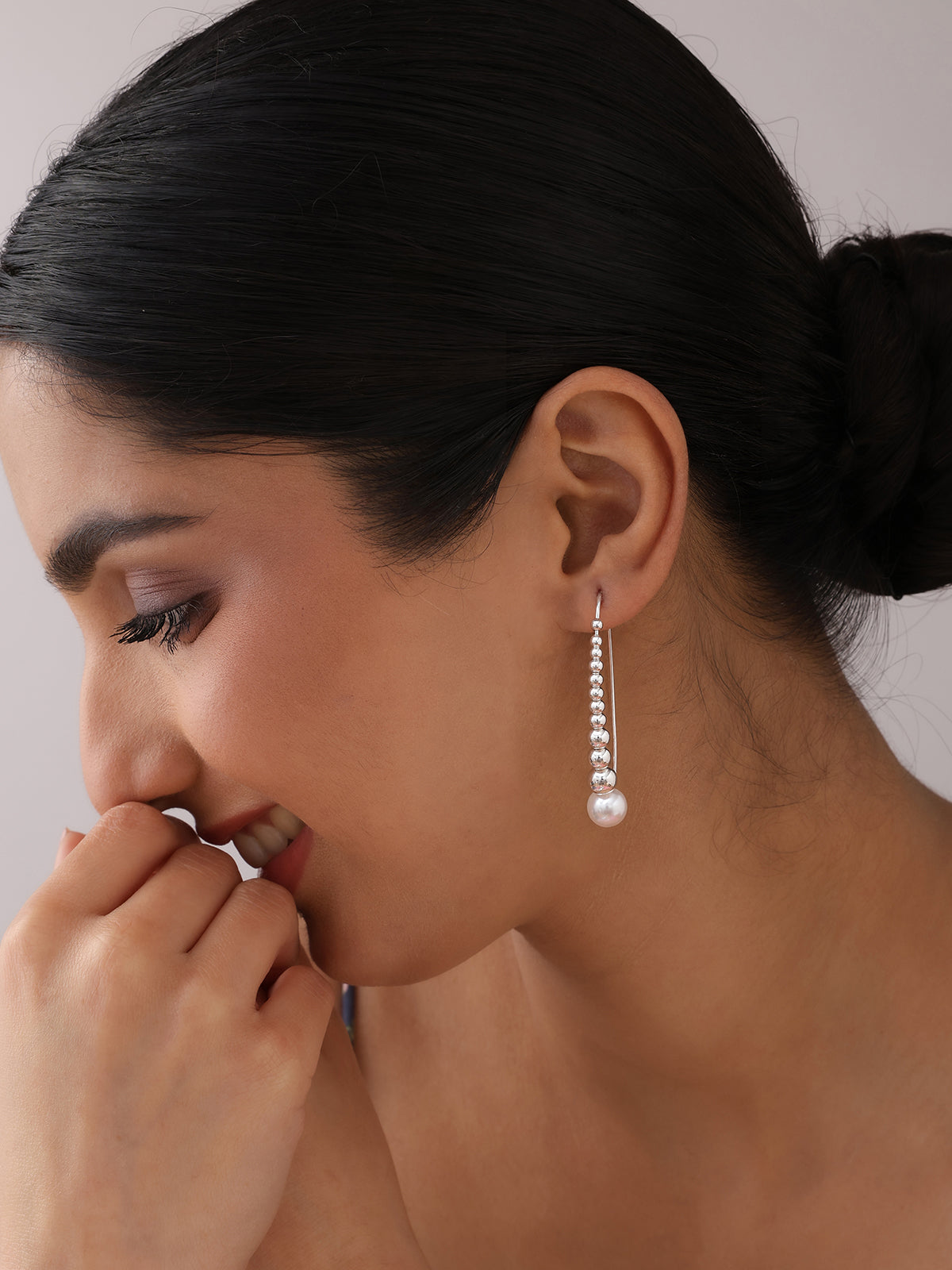 Pearl Beaded Threader Earrings