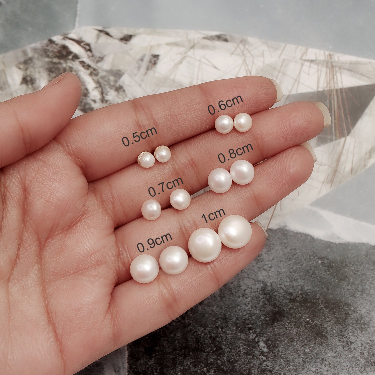 Gold Crystal Stud Earrings ?Small