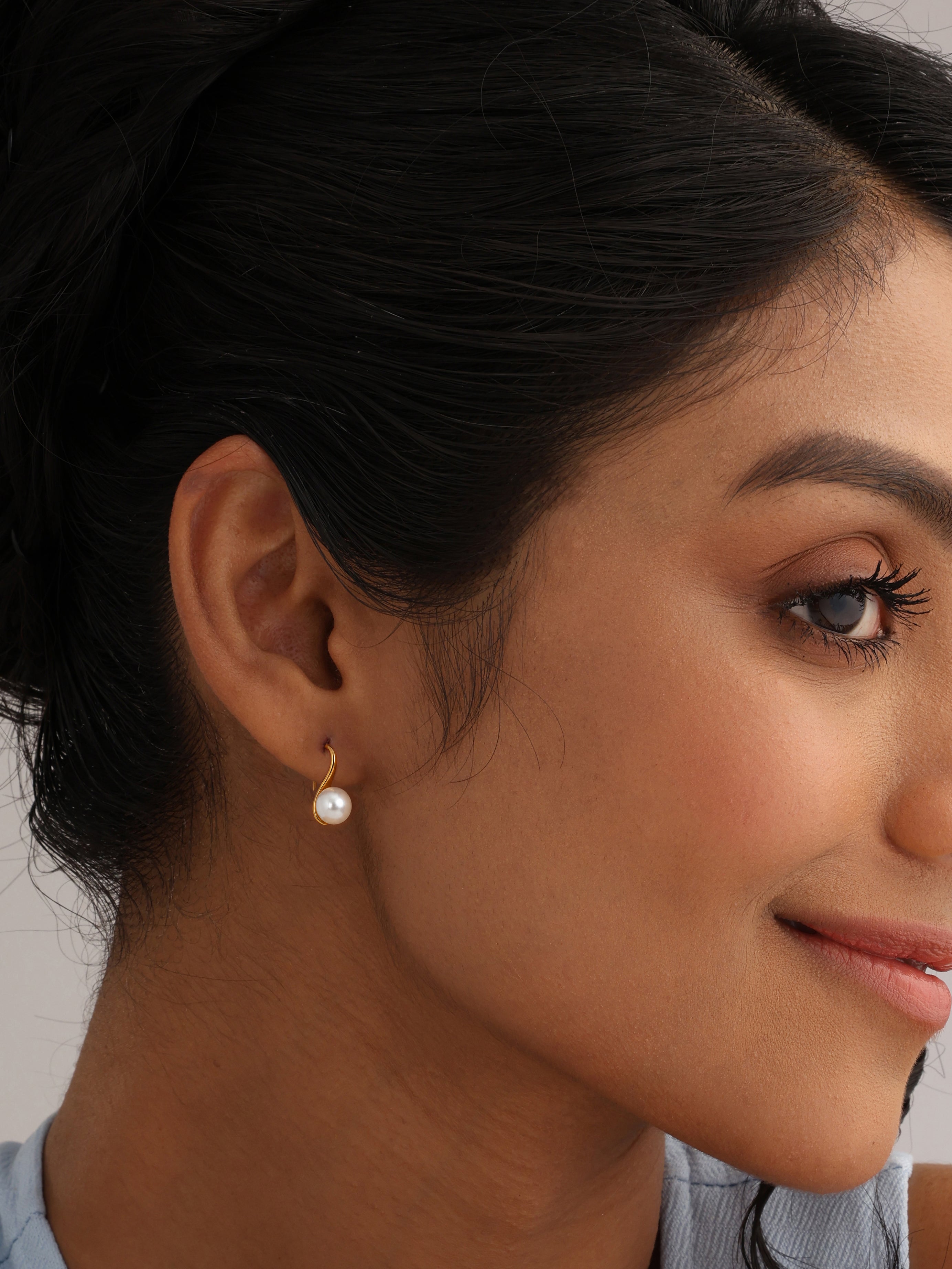Flash Gold Dangle Earring