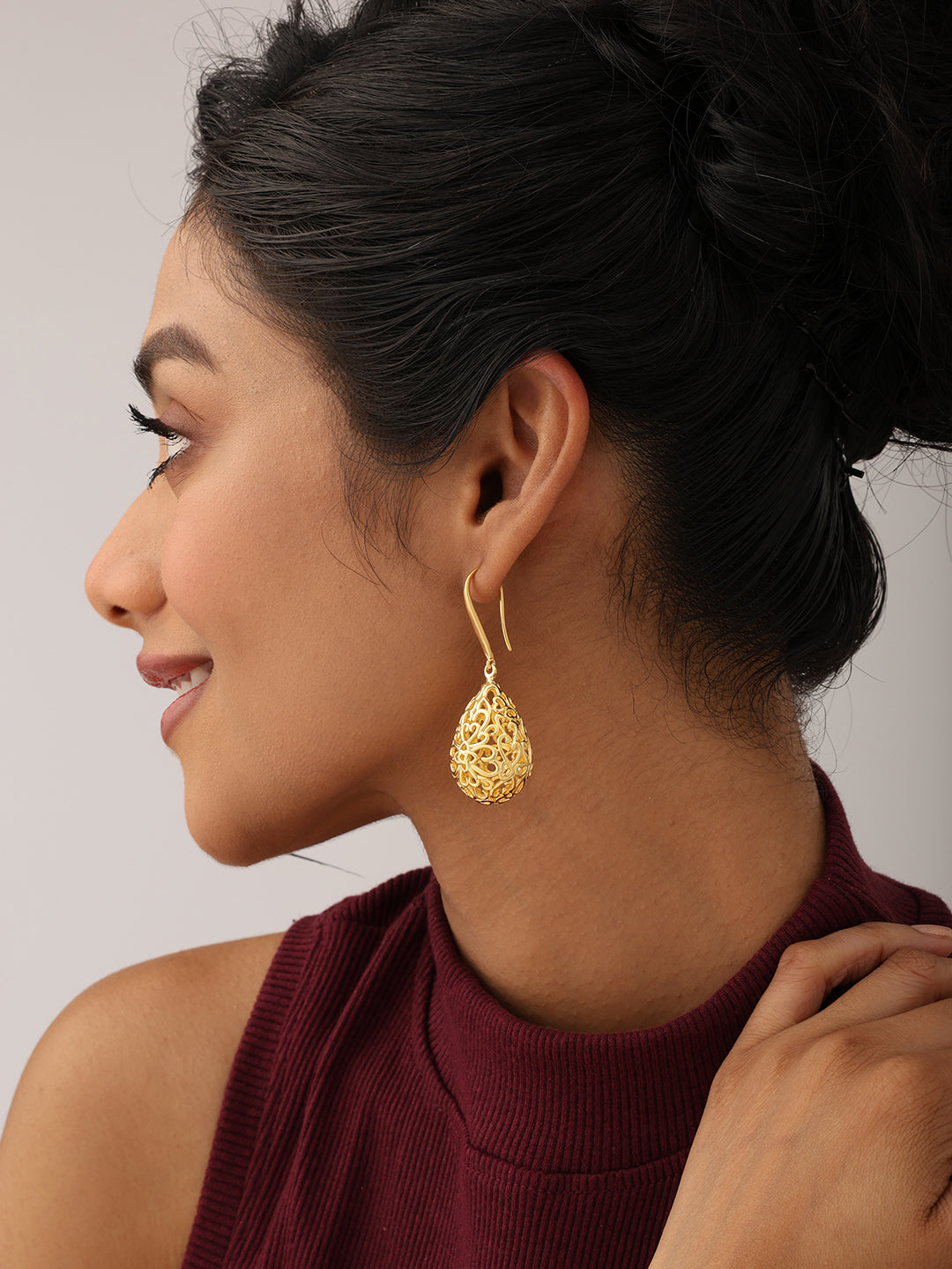 Aureline Gold Filigree Teardrop Earrings