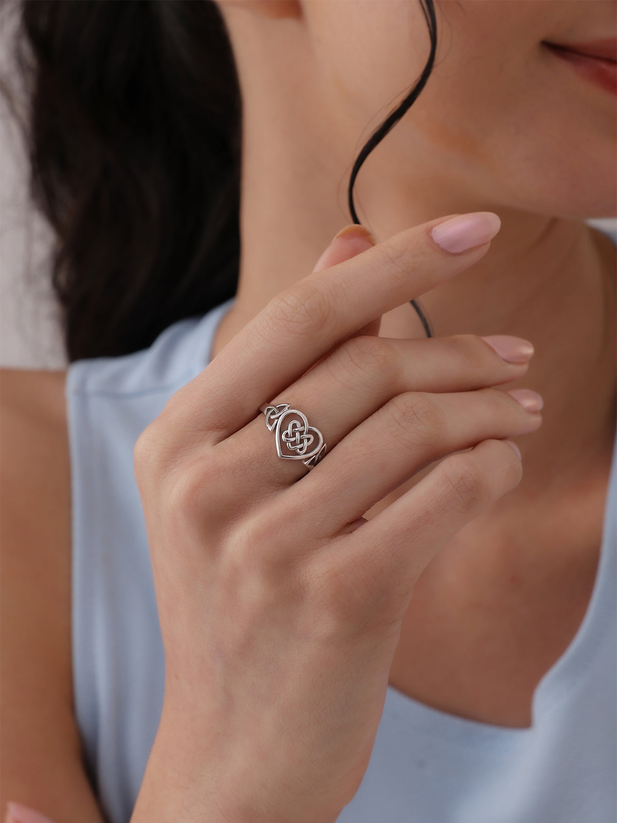 Celtic Knot Heart Shape Wedding Band Ring