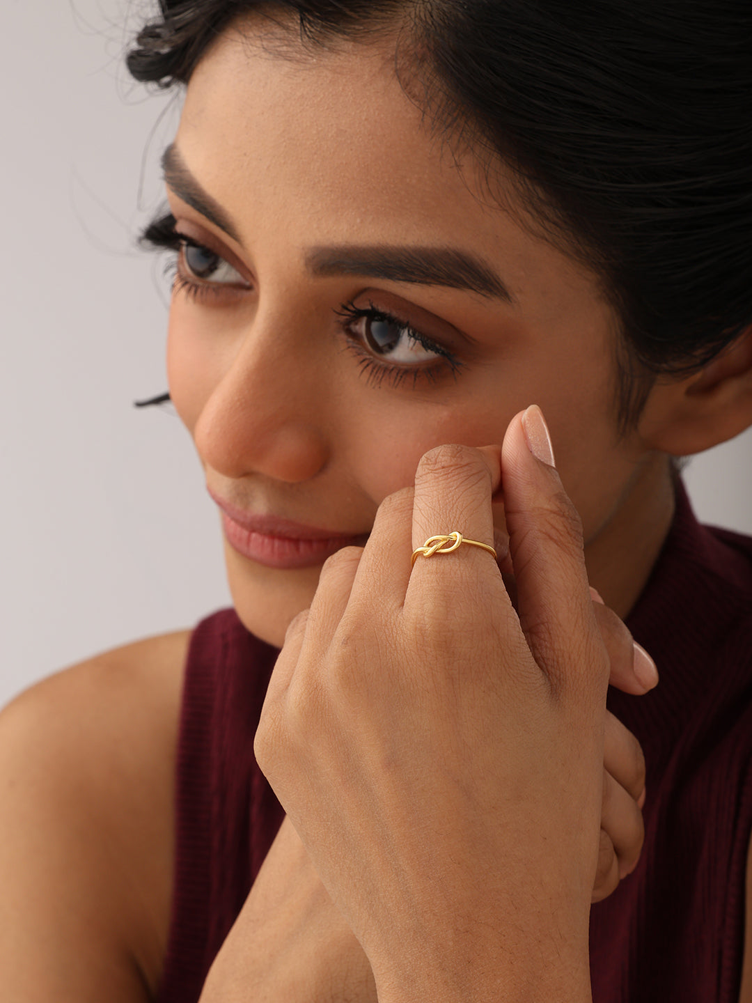 Golden Embrace Classic Knot Ring