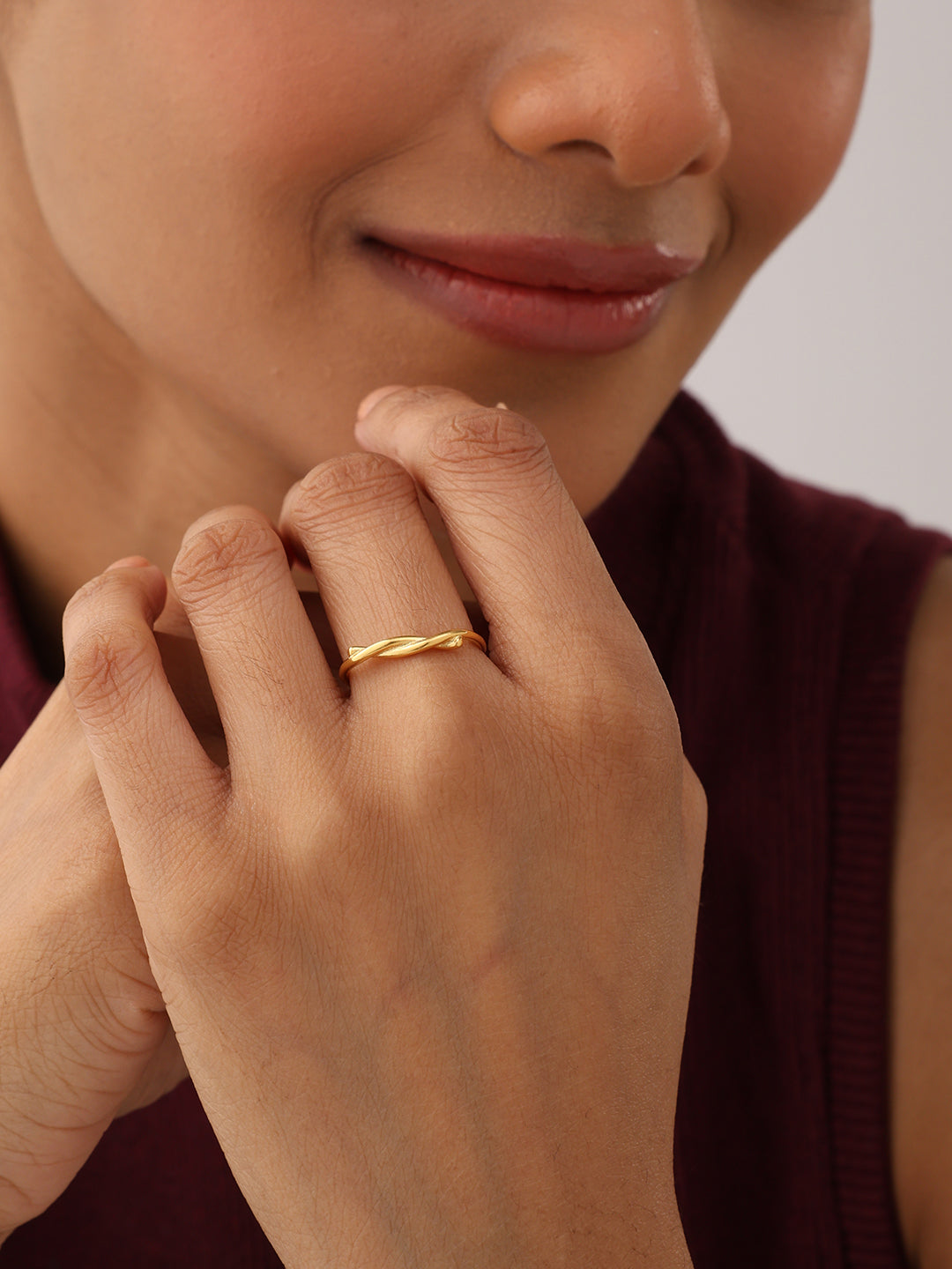 Golden Harmony Twisted Ring