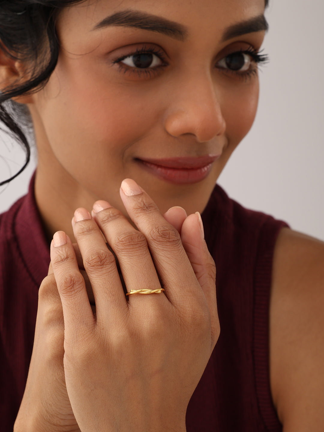 Golden Harmony Twisted Ring