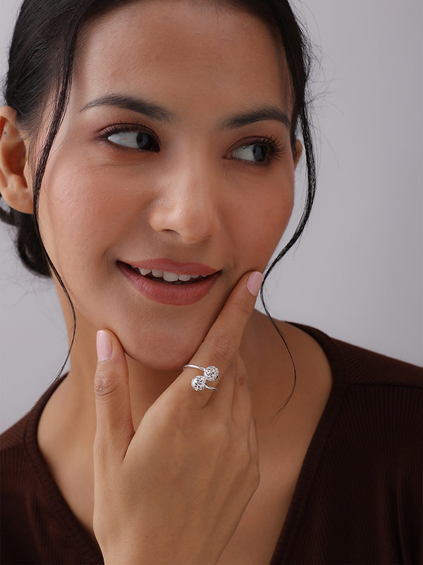 Nyra Contemporary Statement Finger ring for Women