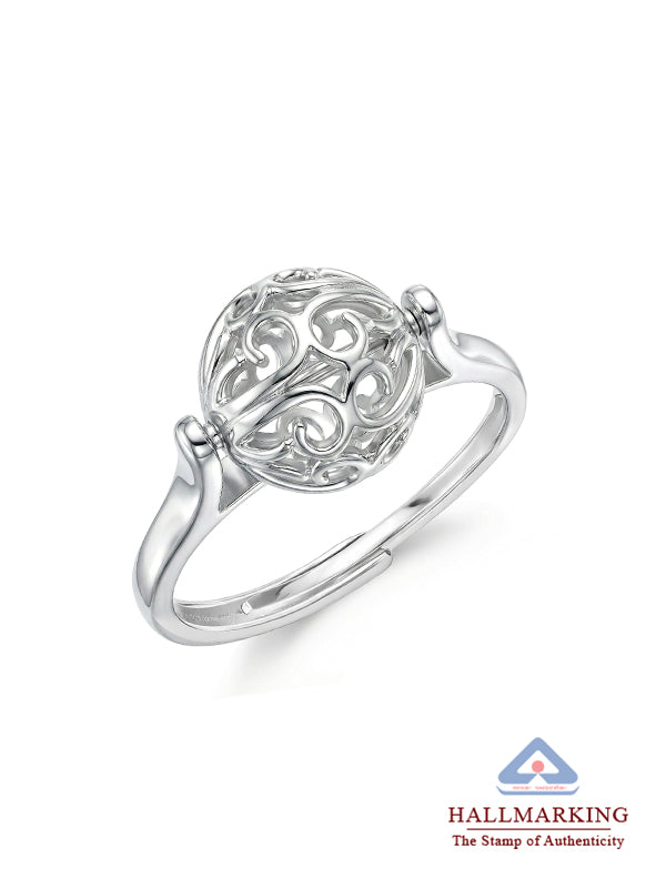 Elegant Myra sterling silver statement ring side view