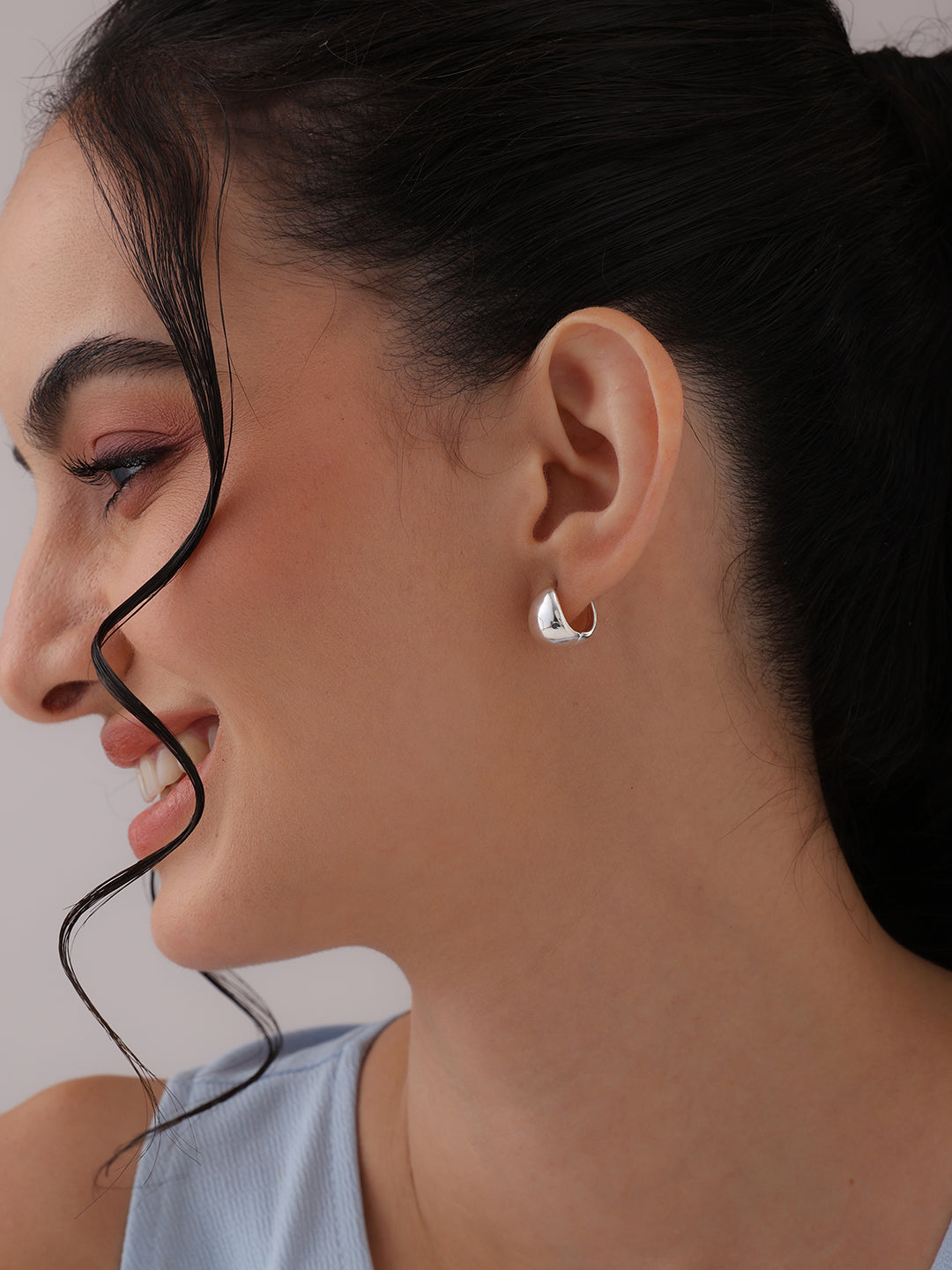 Flat Huggie Post Hoops