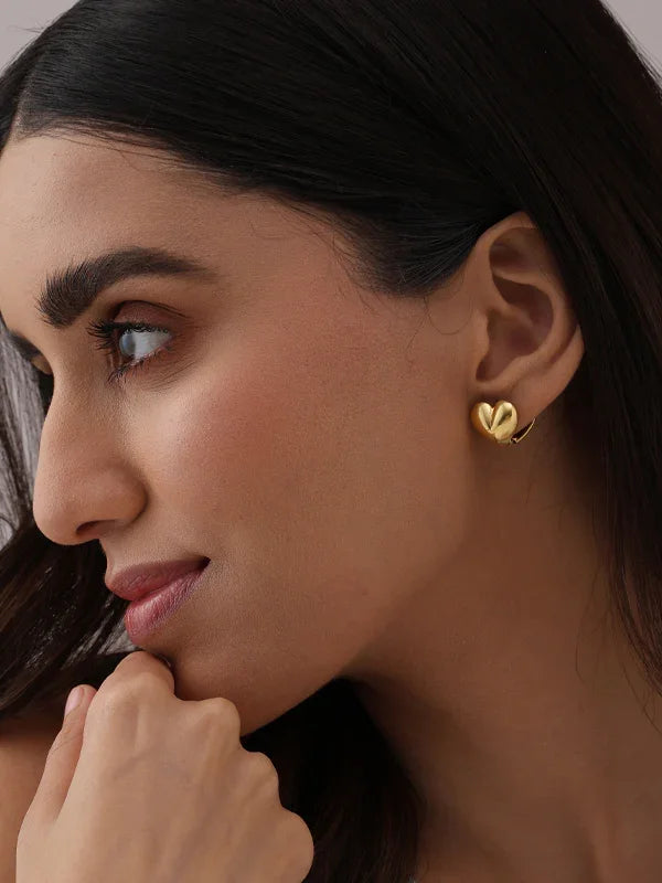 925 Sterling Silver Jewellery | 14K Gold-Plated Amora Heart Hoop Earrings | acpl-ecom.myshopify.com