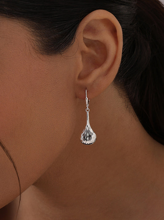 Diamond-Cut Geometric Drop Earrings