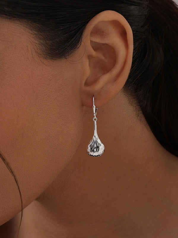 Diamond-Cut Geometric Drop Earrings