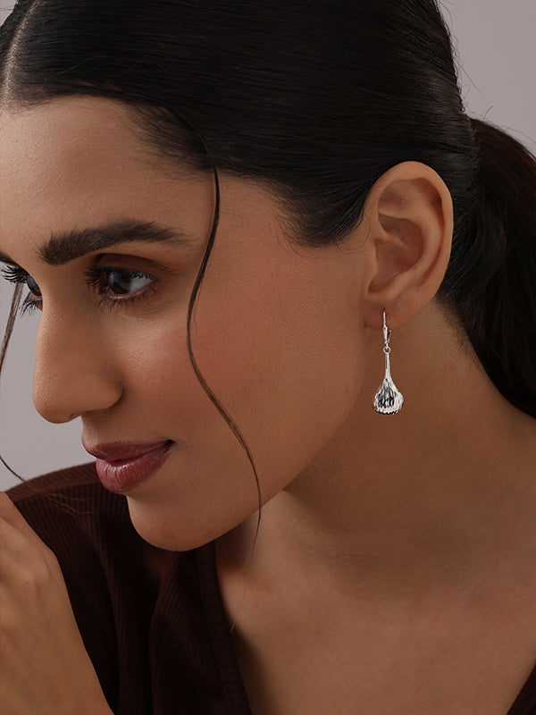 Diamond-Cut Geometric Drop Earrings