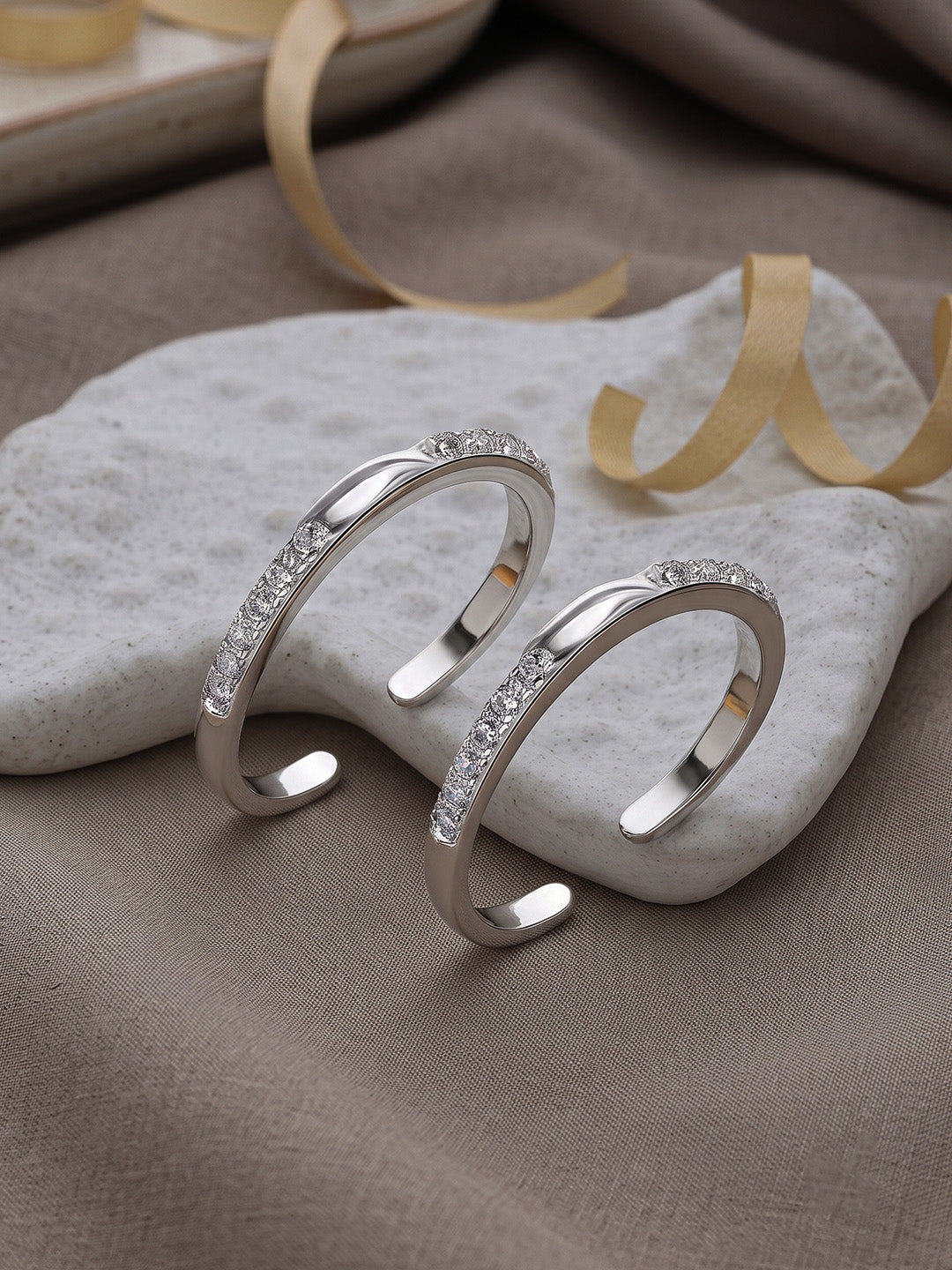 CZ Leaf Adjustable Toe Ring