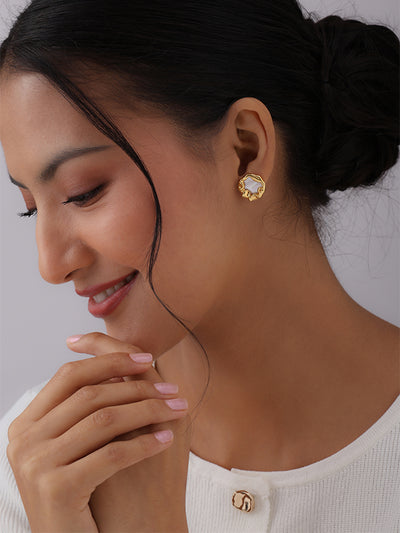 Amara Gold Mother of Pearl Round Studs