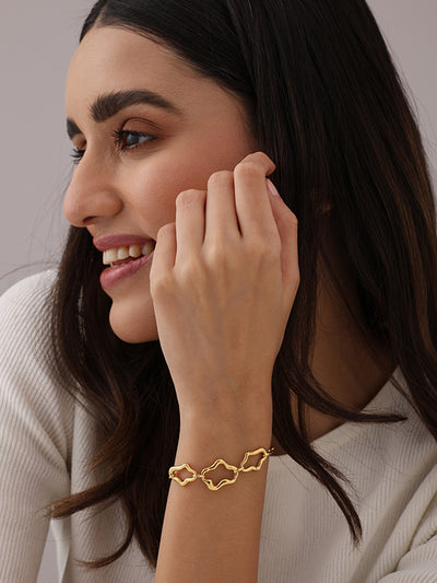 Nysa Wavy Statement Bracelet for Women