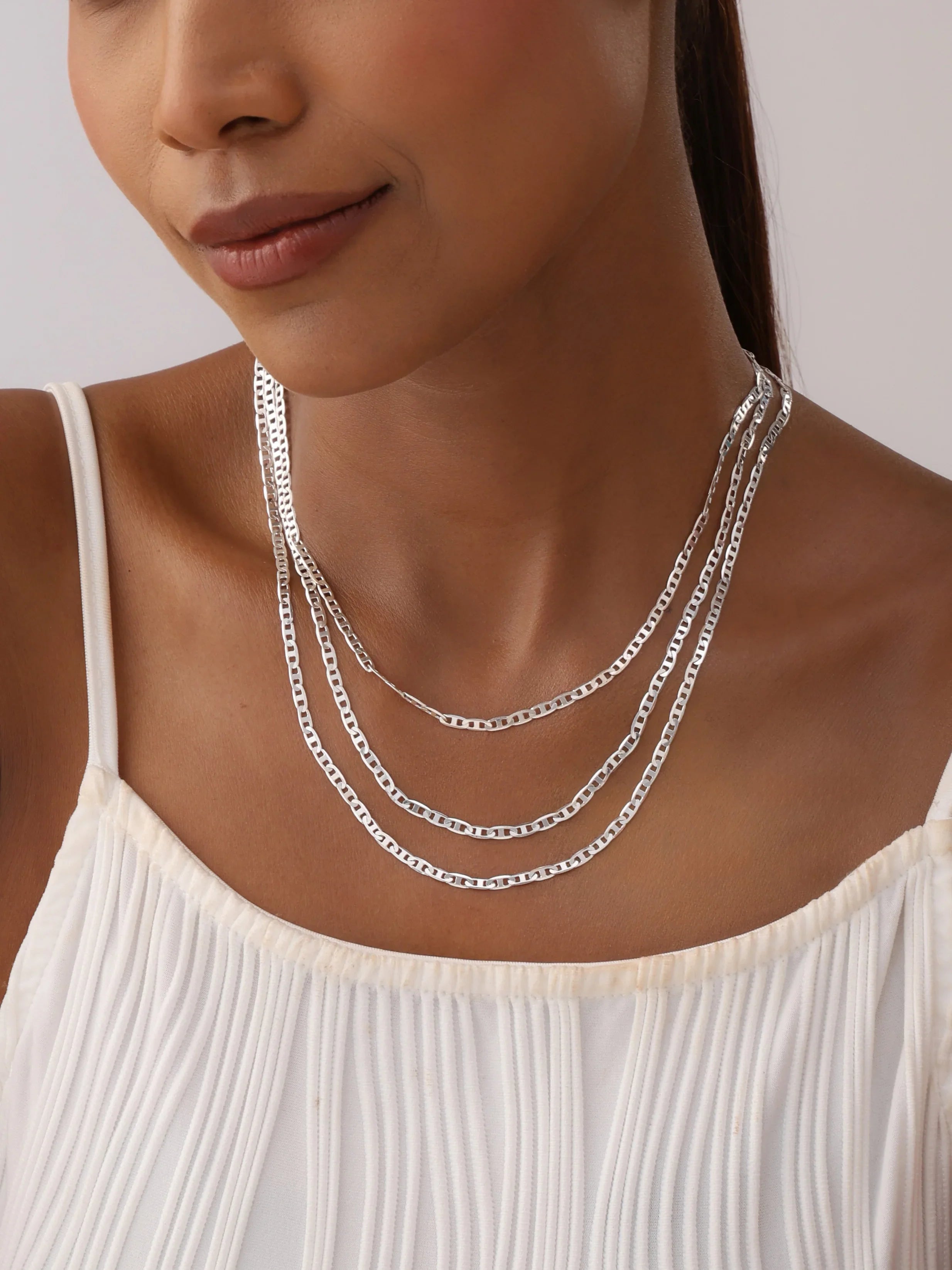 Catena Classic Women's Chain Necklace