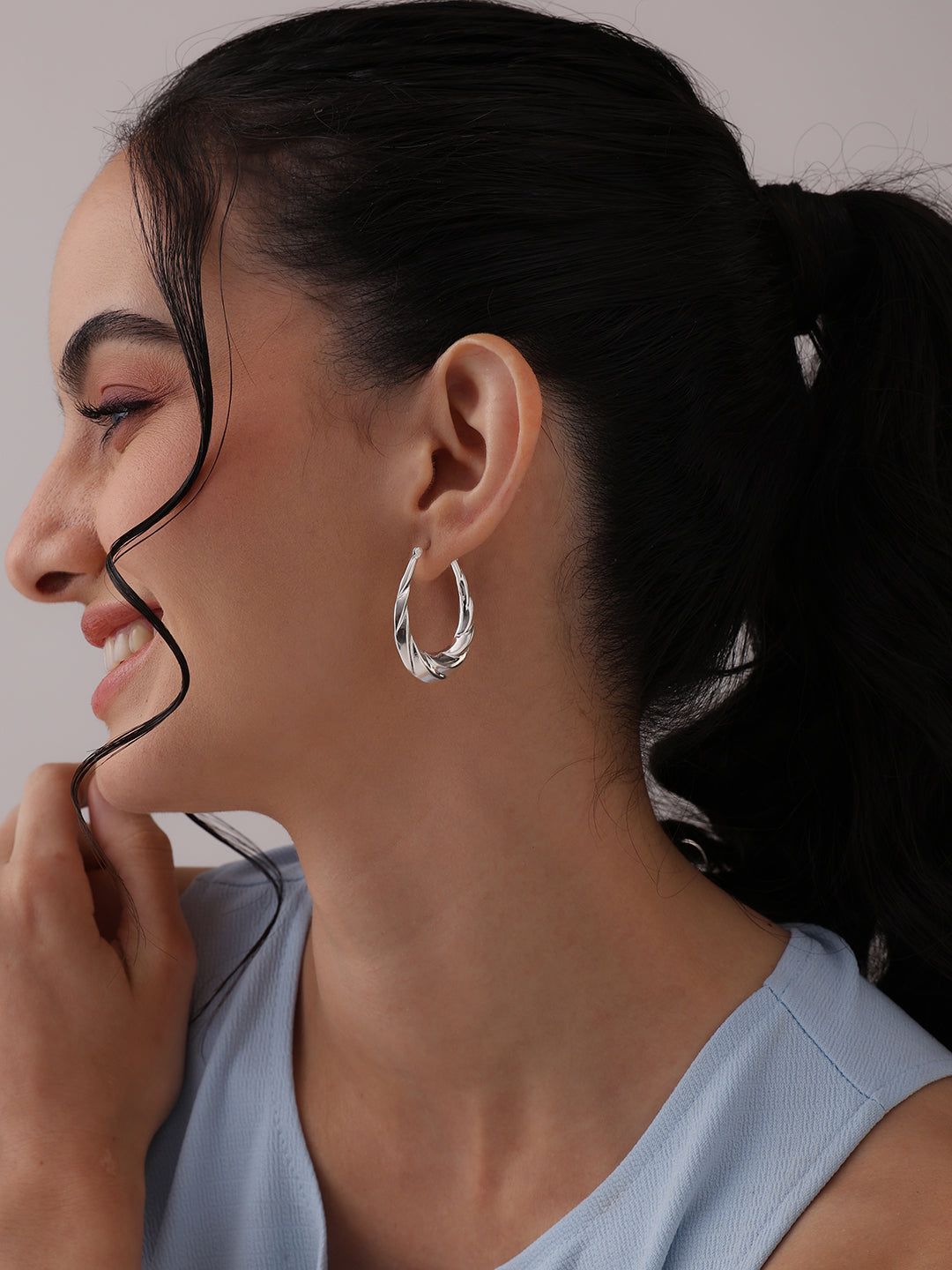 High-Polish Oval Hoop Earrings