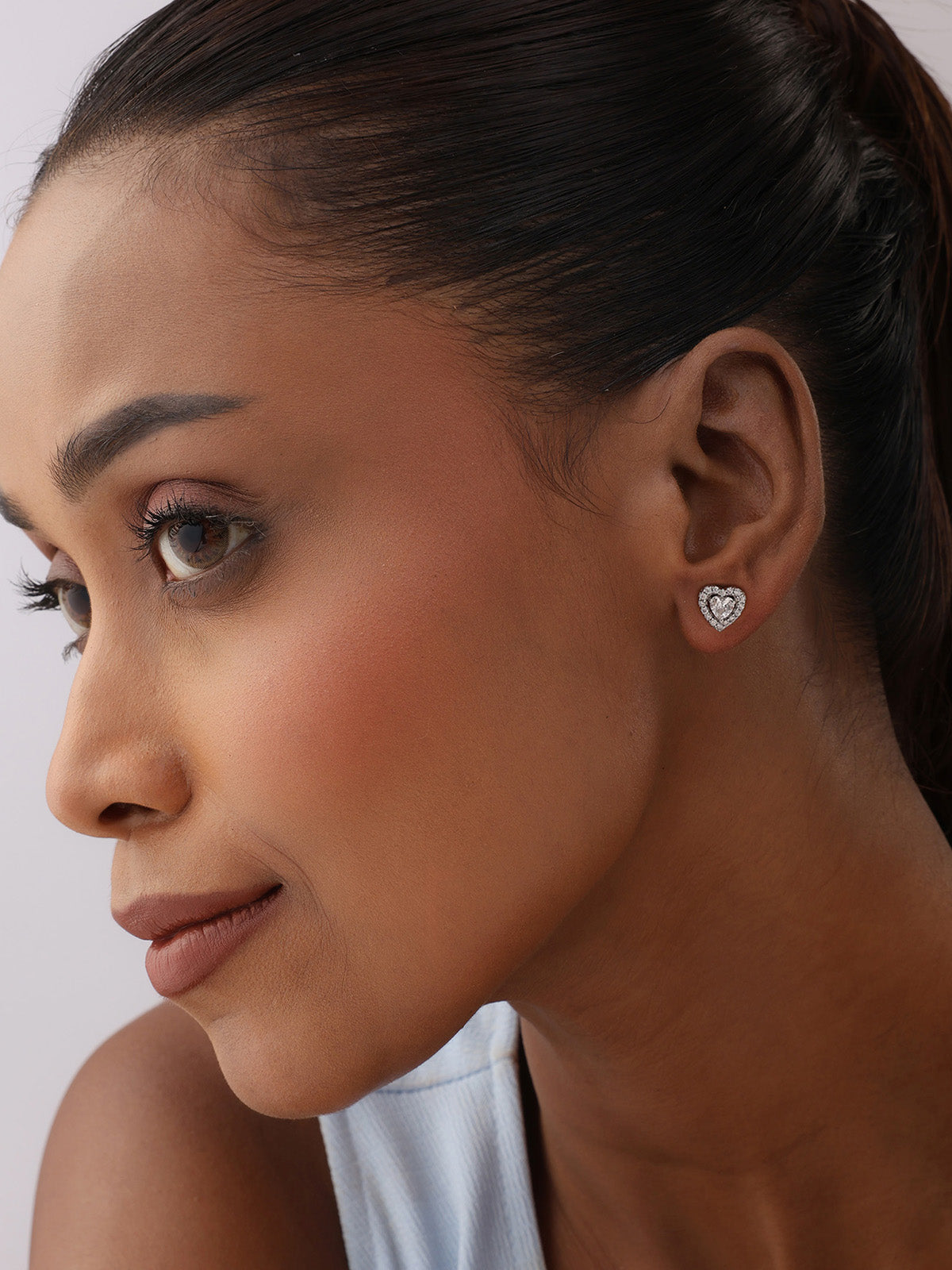 Cuore CZ Heart Women's Stud Earrings