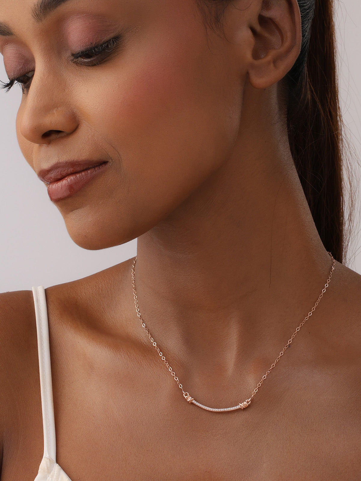 Rose Gold Delicate Necklace