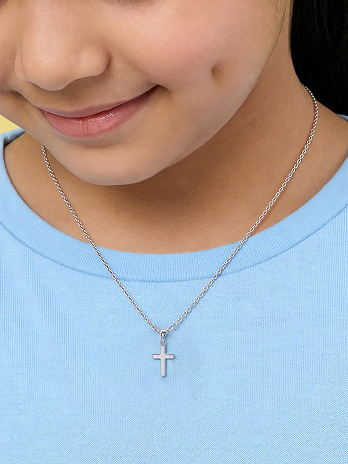 Silver Classic Cross Pendant Necklace