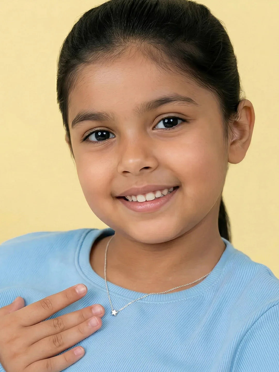 Astra Puffed Star Kids' Necklace