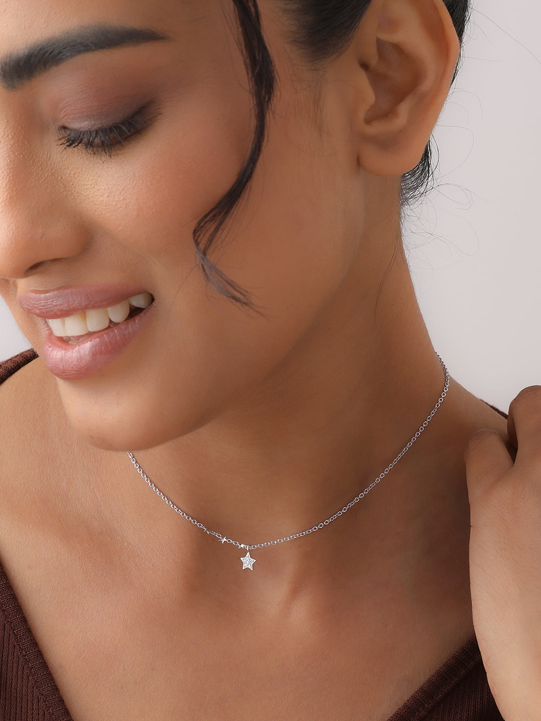 Star Contemporary Necklace in Rhodium Design