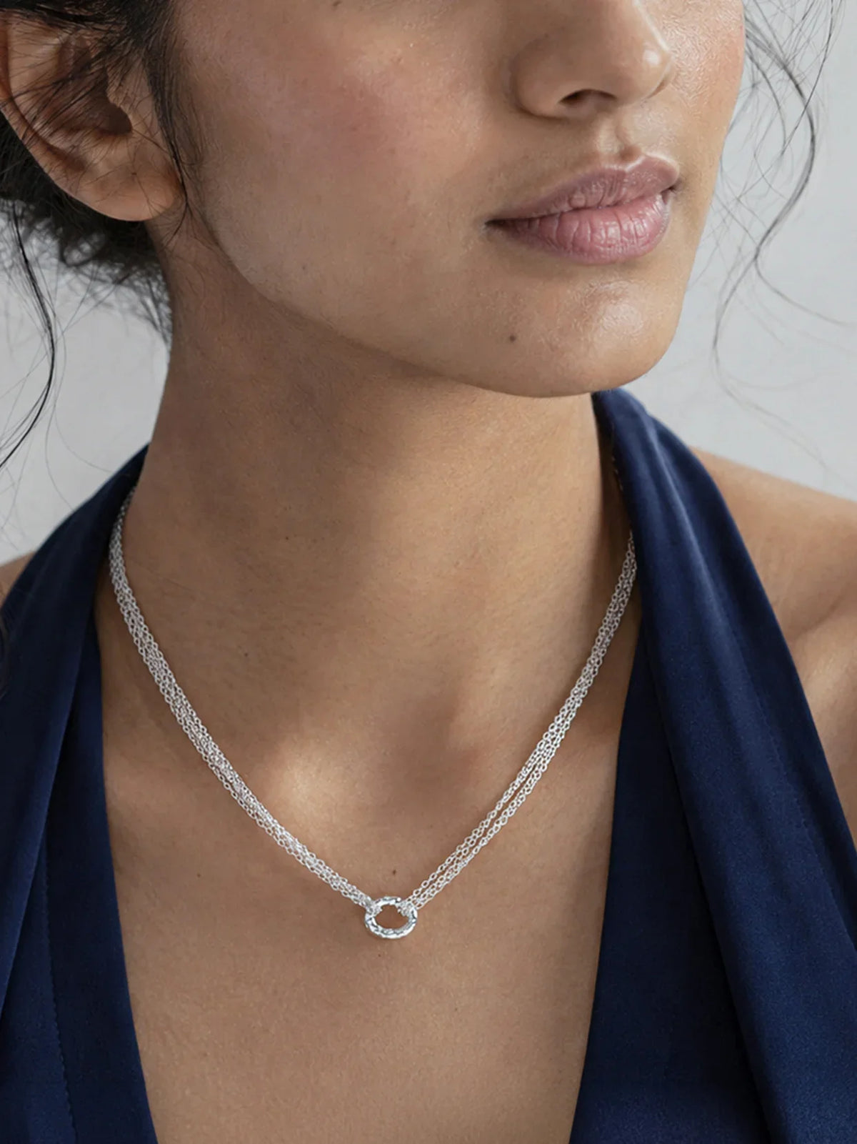 Link Shape Contemporary Necklace in Silver