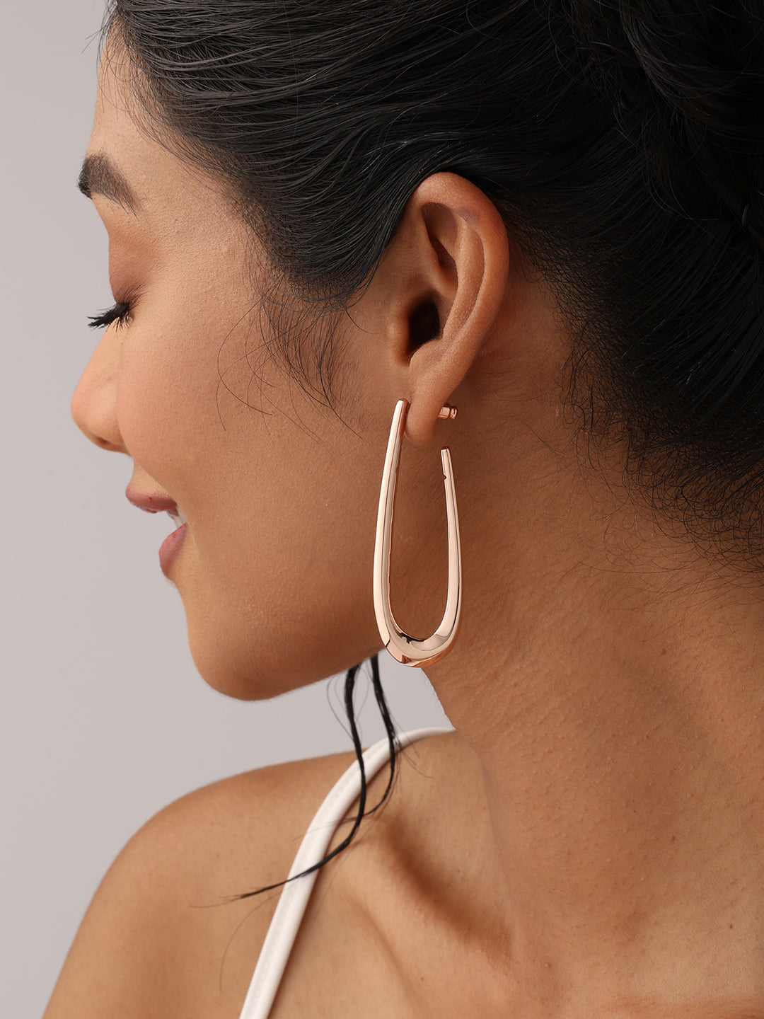 Valencia Bold Arc Dangler Earring