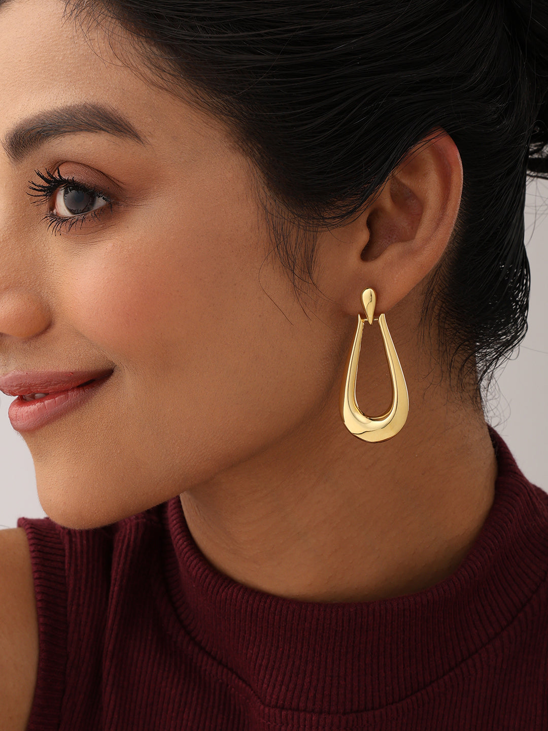 Oceane Flow Flash Gold Drop Earrings