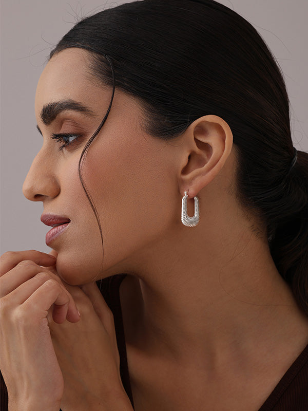 Medium Chunky Shrimp Textured U-Shape Hoops