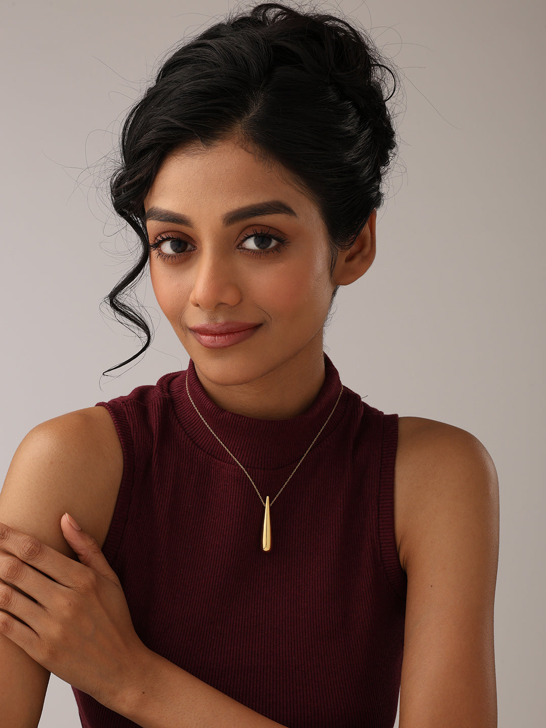 Golden Poise Teardrop Bar Pendant Necklace