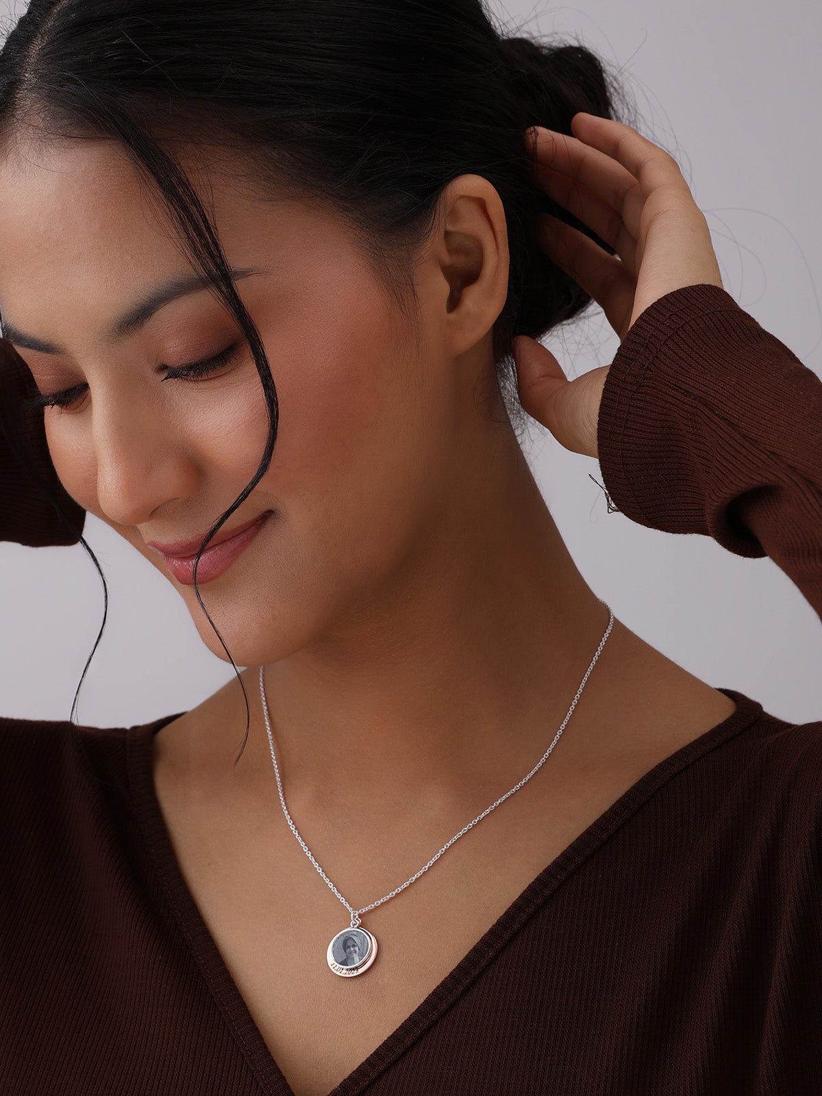 Dual Tone Pendant Necklace