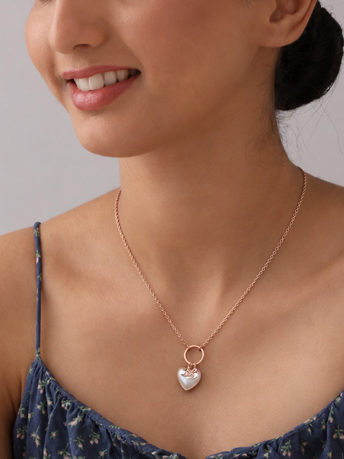 Personalised Heart Pearl Pendant Necklace for Women