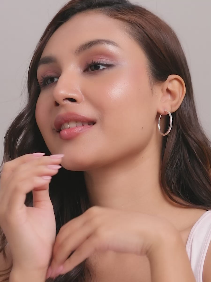 Load video: Diamond Cut Tube Hoops