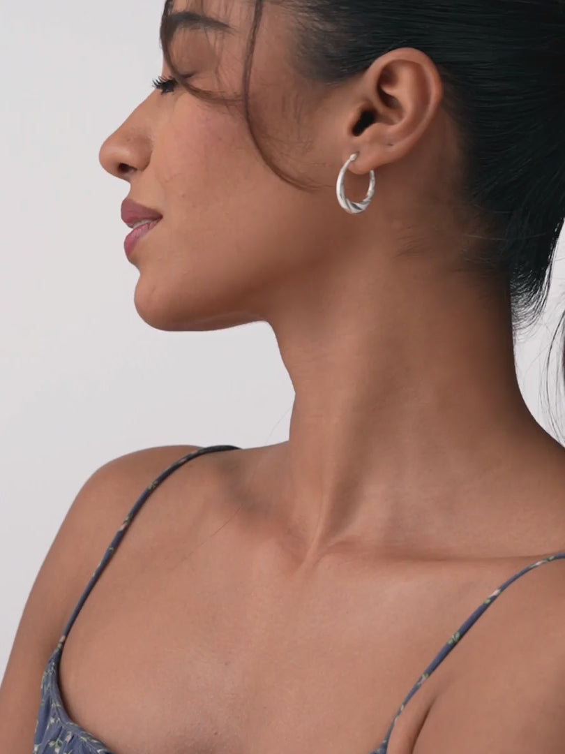 Load video: Mini Oval Shrimp Hoops