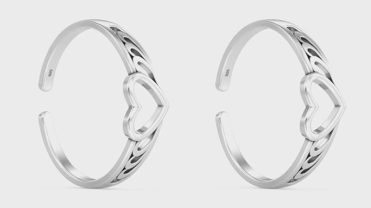 Load video: Antique Heart Toe Ring