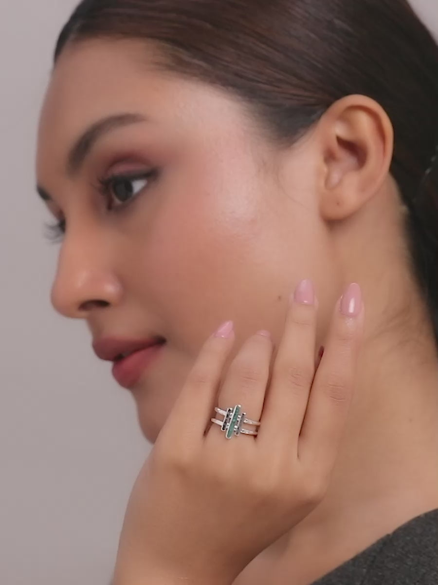 Load video: Turquoise Three-Bar Handmade Ring